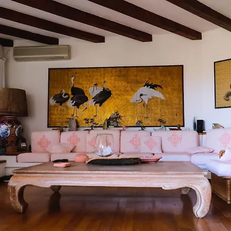 Villa Miramar *